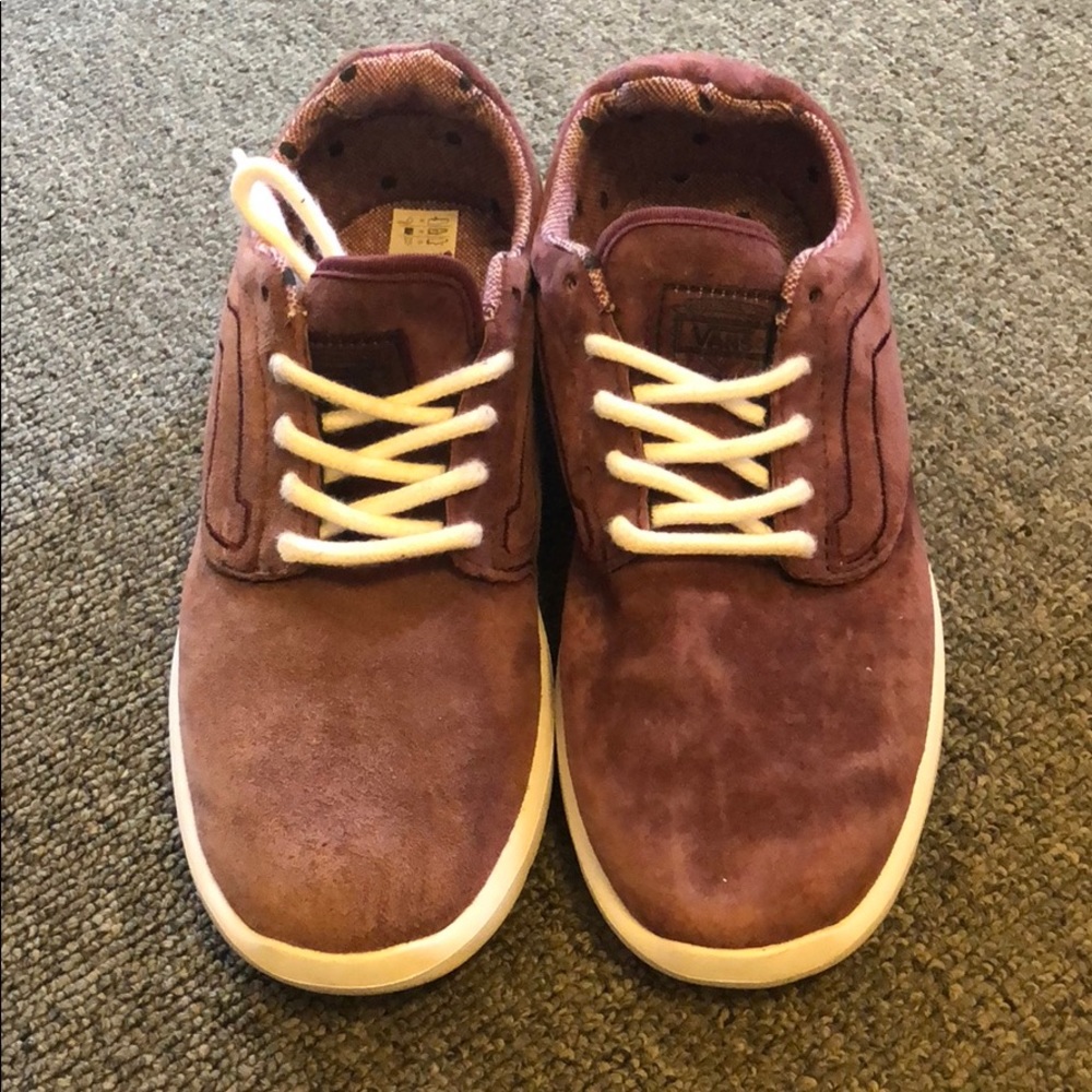 Vans Leather Sneakers. Size 7